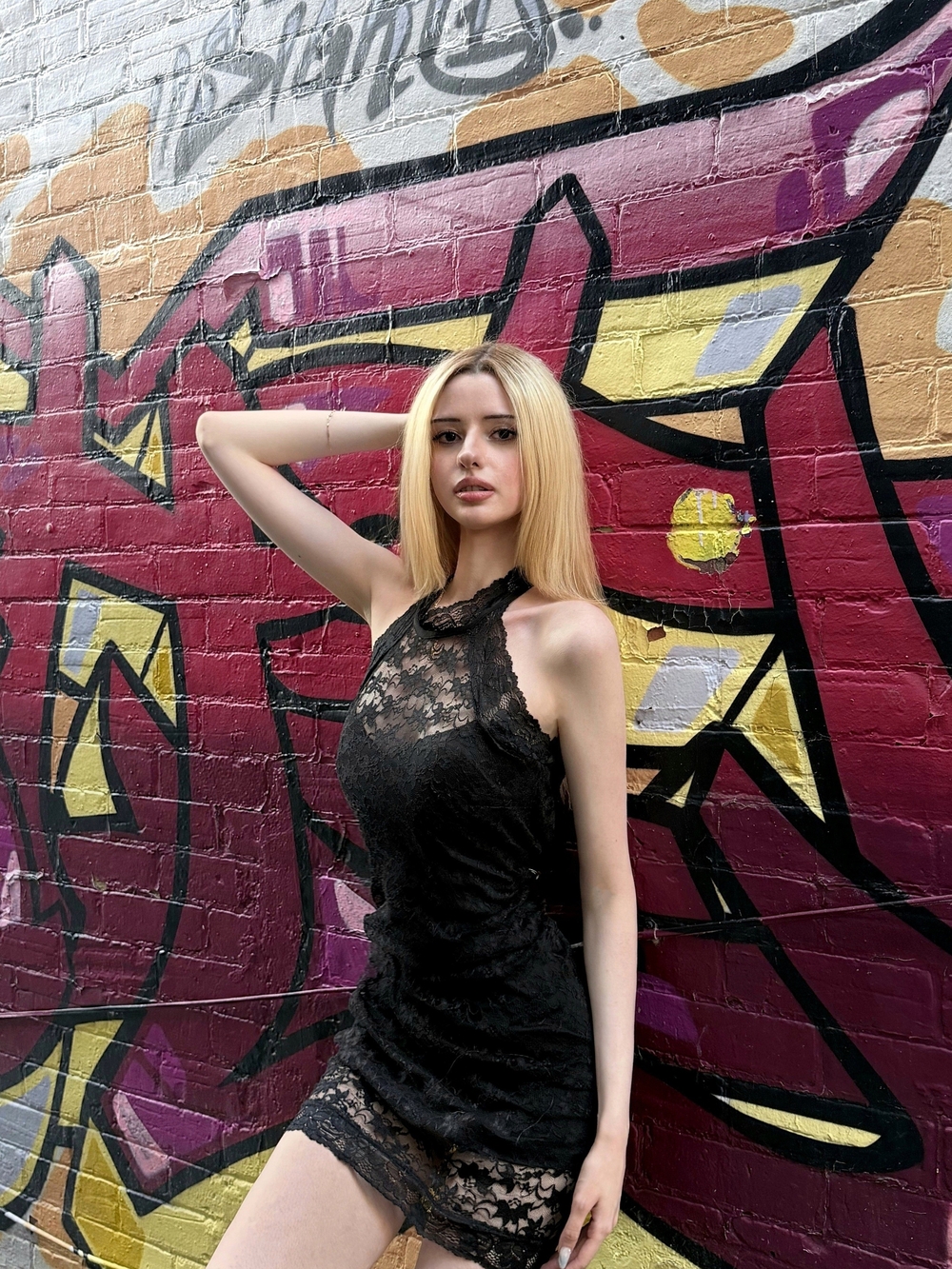 Black Lace Sleeveless Bodycon Dress - Women